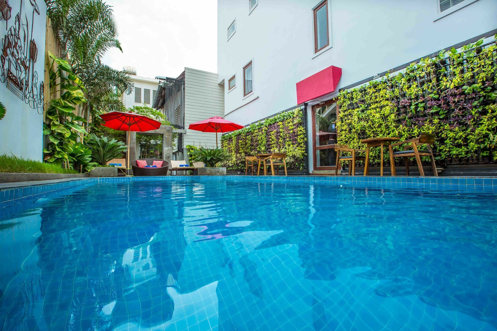 Le Cocon Boutique Hotel Пном Пен Екстериор снимка
